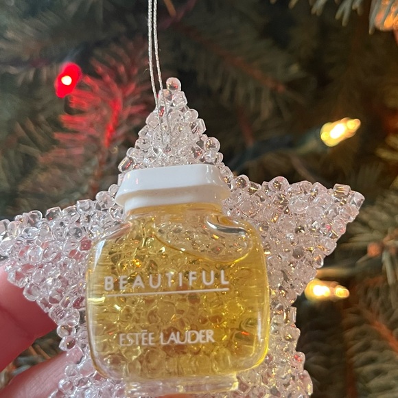 Beautiful by Estée Lauder .12 Ounce Eau de parfum mini  glass bottle white top - Picture 2 of 5